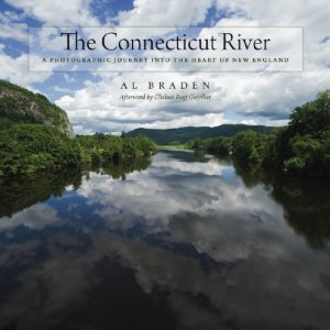 The Connecticut River: A Photographic Journey into the Heart of New England (Garnet Books) - 516D1SHUS1L